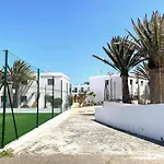 Blue Island Pool View & Wi-fi By Irent Fuerteventura コラレホ
