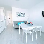 Blue Island Pool View & Wi-fi By Irent Fuerteventura コラレホ