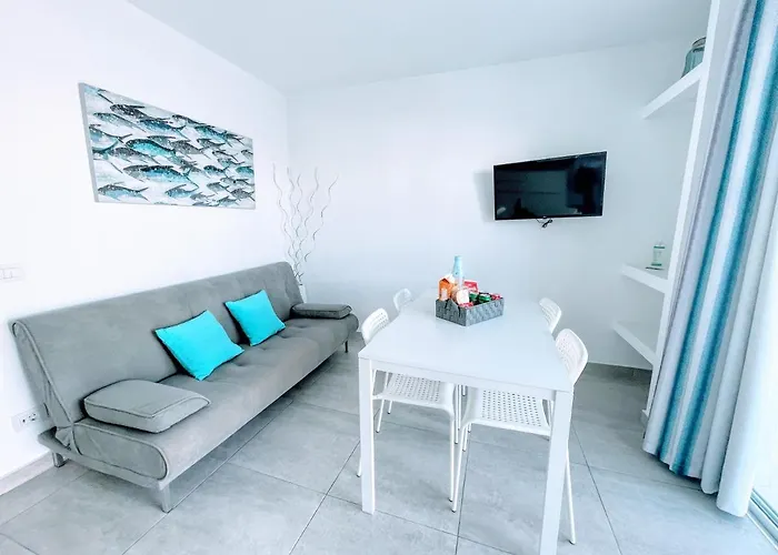 Blue Island Pool View & Wi-fi By Irent Fuerteventura Lägenhet *