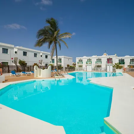 Blue Island Pool View & Wi-fi By Irent Fuerteventura كوراليهو