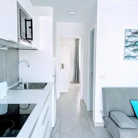 Blue Island Pool View & Wi-fi By Irent Fuerteventura