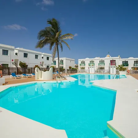 Blue Island Pool View & Wi-fi By Irent Fuerteventura Corralejo